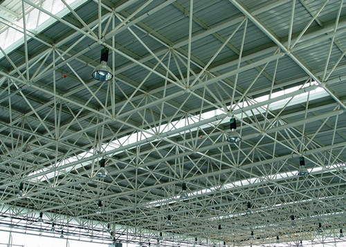 新疆螺栓球節點網架工程