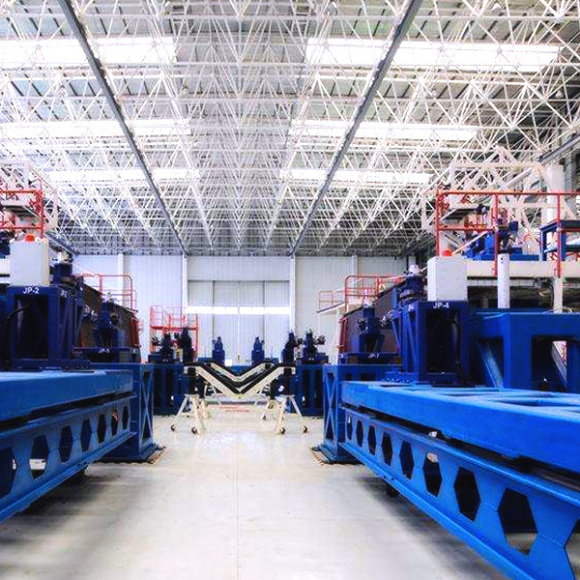 現代“綠色工廠”鋼網架結構廠房